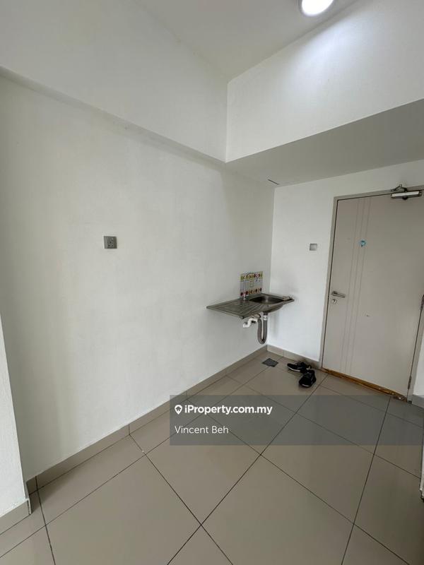 Kondominium untuk Disewa di Residence 8 oleh Vincent Beh - iProperty.com.my