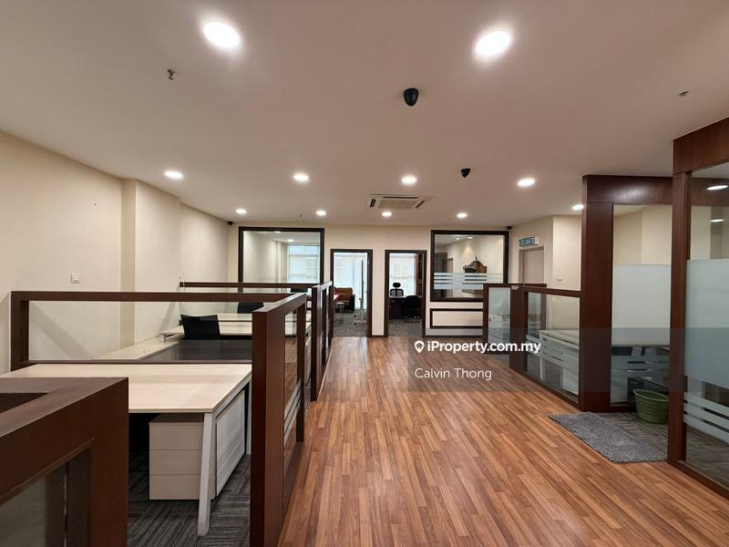 For Rent - Oasis Square