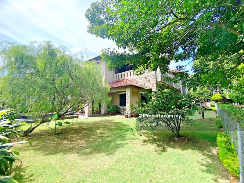 Bungalow House for Sale in Lakeview Saujana @ Saujana Golf, Saujana by Ken Tan - iProperty.com.my