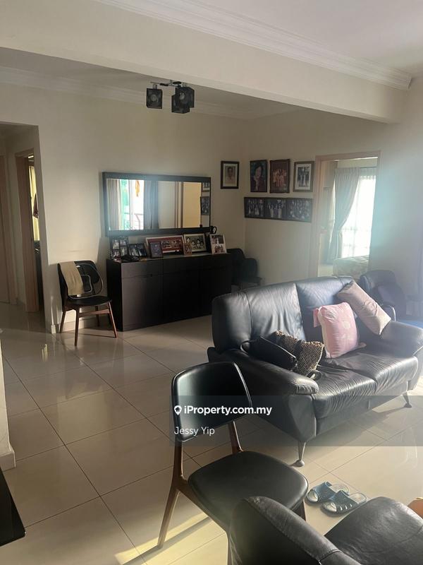 Service Residence for Sale in SuriaMas Suites by Jessy Yip - iProperty.com.my