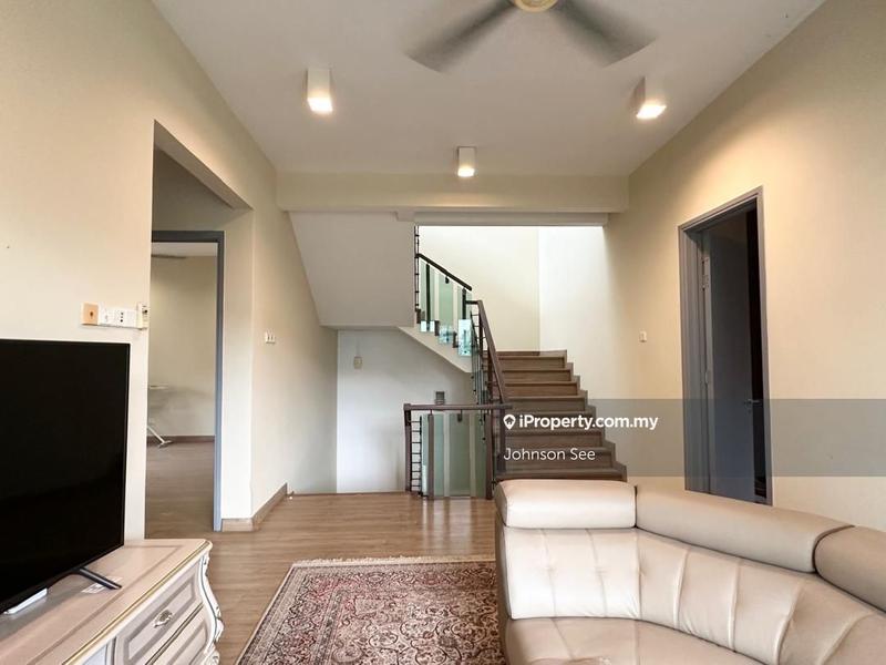 Rumah Berangkai 3 Tingkat untuk Dijual di USJ Heights, Subang Jaya oleh Johnson See - iProperty.com.my