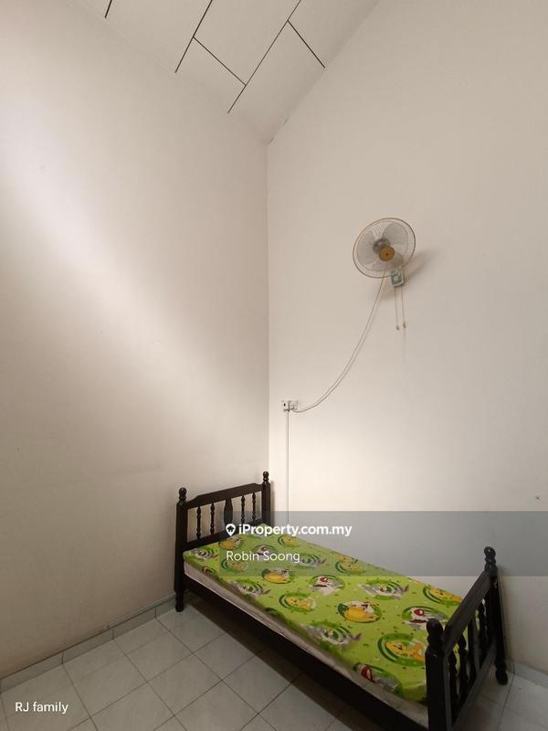 1-storey Terraced House for Sale in Taman Puncak Bukit Katil, Bukit Katil by Robin Soong - iProperty.com.my
