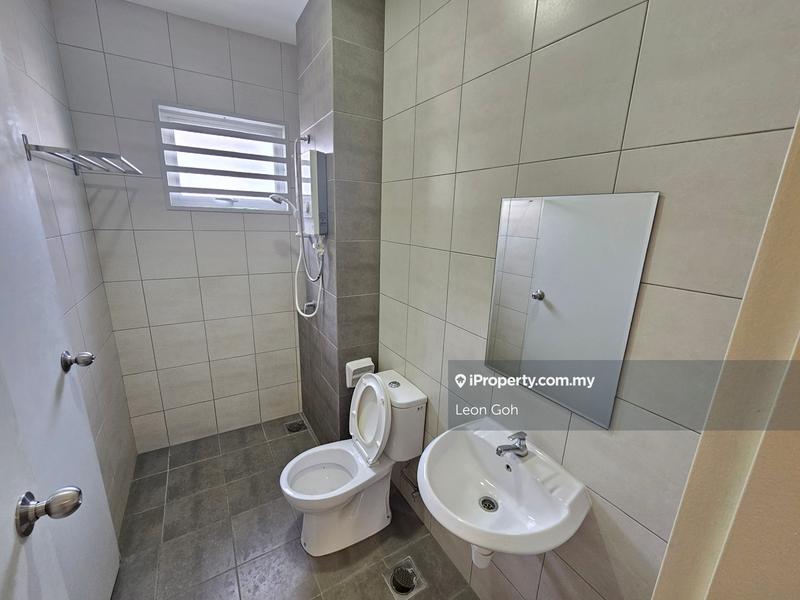 Terraced House for Sale in qi6mk, Telok Panglima Garang by Leon Goh - iProperty.com.my