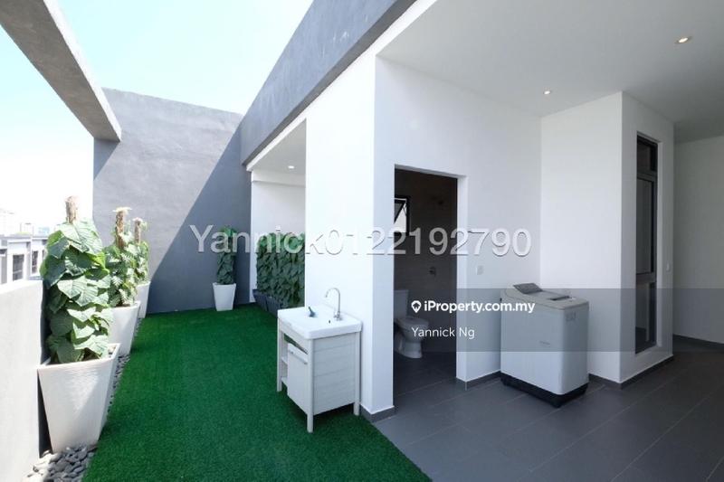 Townhouse for Sale in Seri Kembangan, Seri Kembangan by Yannick Ng - iProperty.com.my
