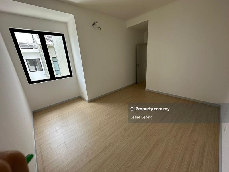 Rumah Berangkai 2 Tingkat untuk Disewa di Kota Emerald, Rawang oleh Leslie Leong - iProperty.com.my
