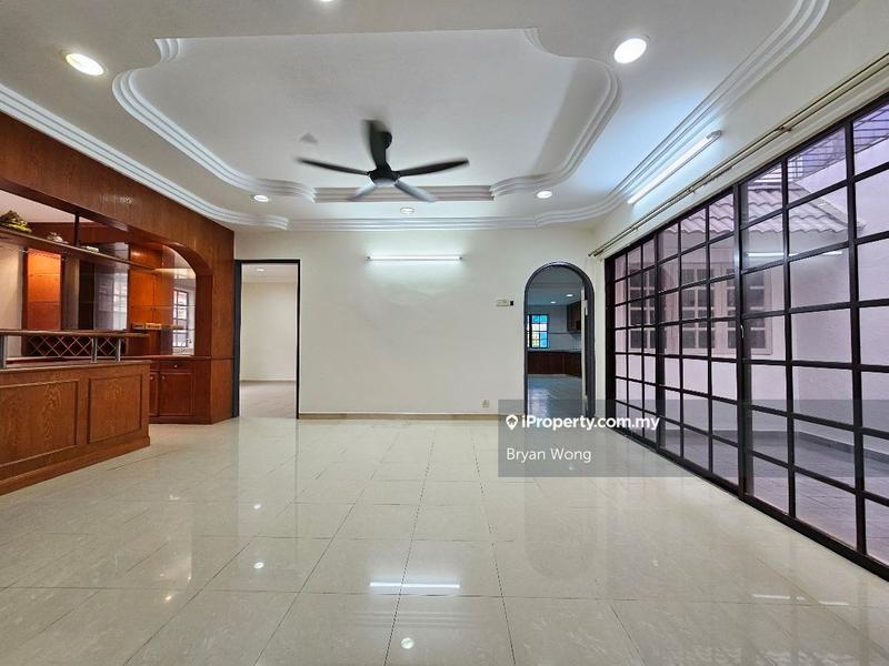 Semi-Detached House for Sale in Damansara Jaya, Petaling Jaya by Bryan Wong - iProperty.com.my