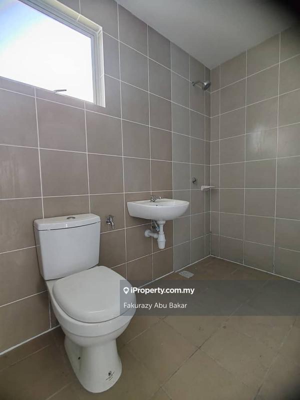 Rumah Teres 2-Tingkat untuk Dijual di Bandar Puncak Alam, Puncak Alam oleh Fakurazy Abu Bakar - iProperty.com.my
