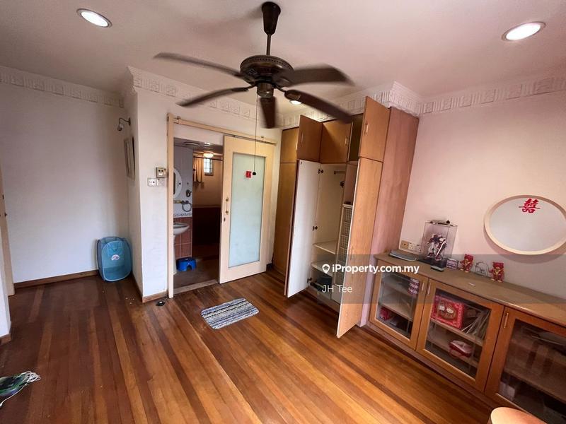 Apartment for Sale in Casa Venicia Apartment by JH Tee - iProperty.com.my