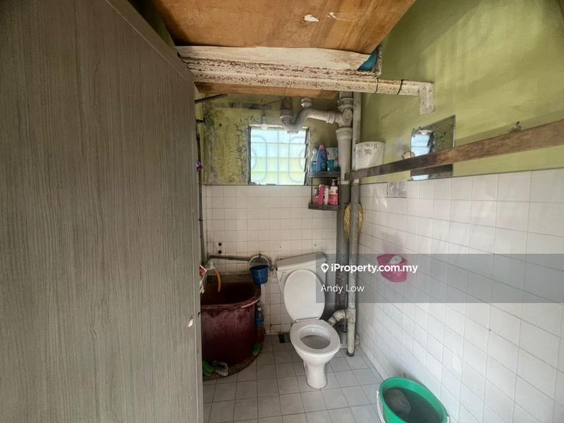 For Sale - PKNS Seksyen 24