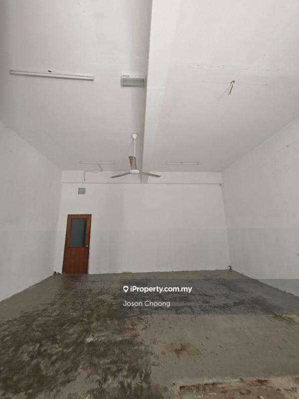 Semi-D Factory for Sale in Taman Sri Serdang, Seri Kembangan by Joson Choong - iProperty.com.my