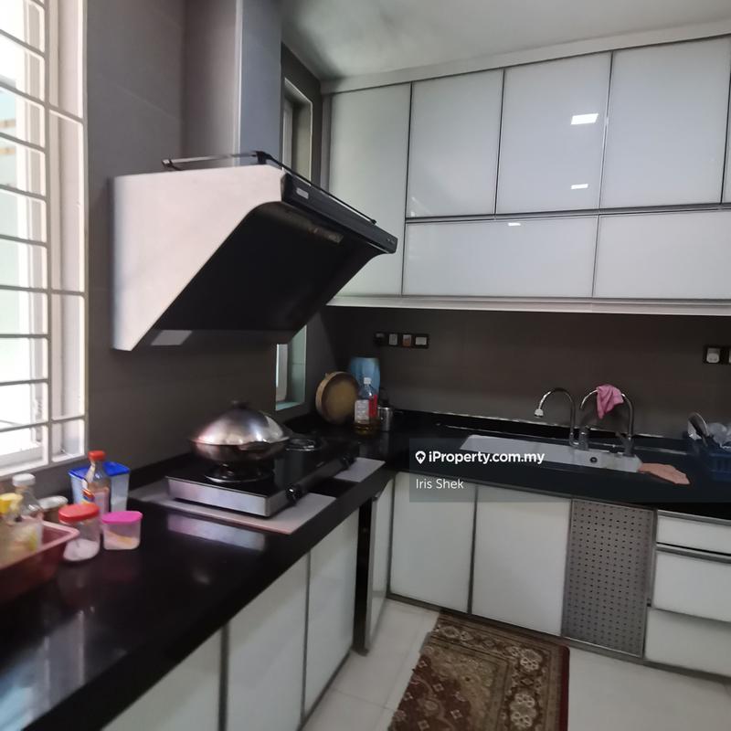 Rumah Berangkai 2 Tingkat untuk Dijual di Kota Kemuning, Shah Alam oleh Iris Shek - iProperty.com.my