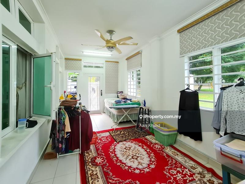 Bungalow House for Sale in Seksyen 10, Shah Alam by Azik Khalid - iProperty.com.my