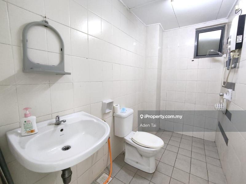 Service Residence for Sale in D'Alamanda by Aden Tai - iProperty.com.my