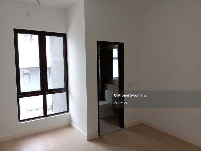 Rumah Teres 2-Tingkat untuk Dijual di Denai Alam, Shah Alam oleh Jacky Lin - iProperty.com.my