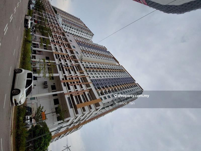 Service Residence for Sale in Jentayu Residensi @ Tampoi by Terence Tan - iProperty.com.my