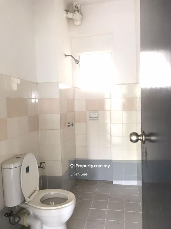 Condominium for Sale in Nusa Mewah Villa Condominium by Lilian See - iProperty.com.my