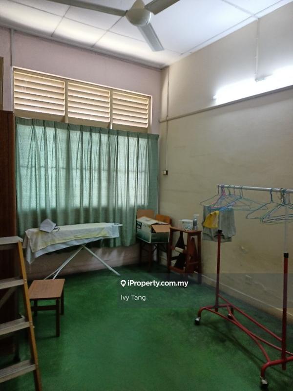 Bungalow House for Sale in Canning garden, Ipoh by Ivy Tang - iProperty.com.my