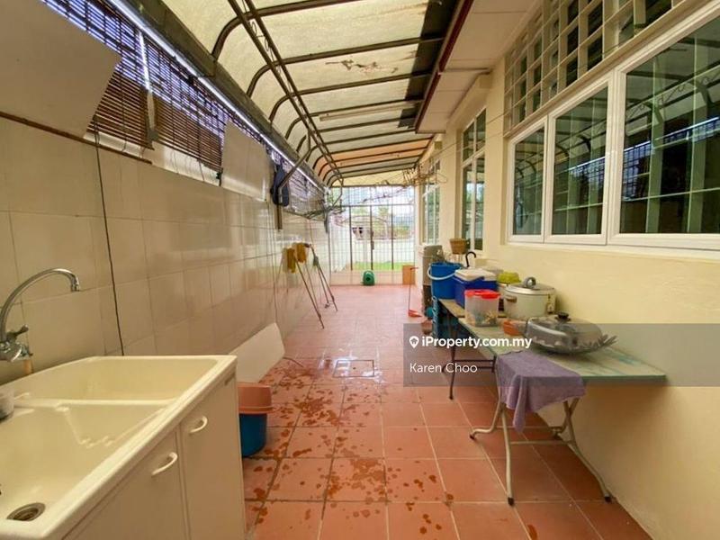 Rumah Berkembar untuk Dijual di Tanjung Bungah, Penang oleh Karen Choo - iProperty.com.my
