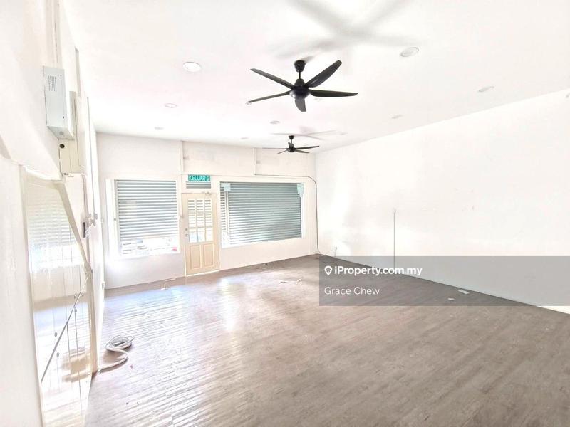 Shop for Rent in Taman Molek, Johor Bahru by Grace Chew - iProperty.com.my