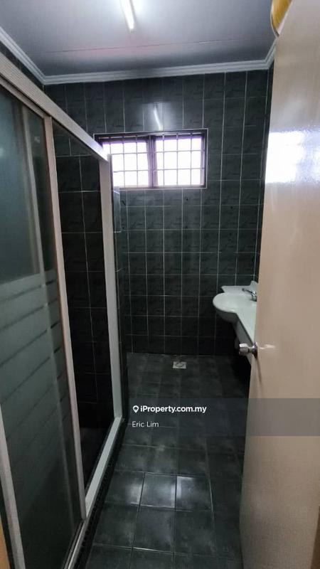 Rumah Berangkai 2.5 Tingkat untuk Disewa di Bandar Utama 10, Bandar Utama oleh Eric Lim - iProperty.com.my
