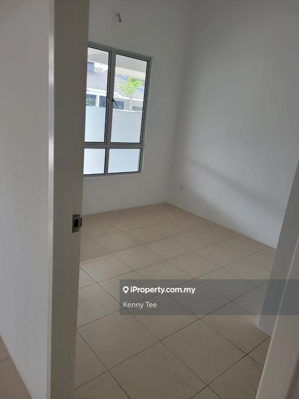 1-storey Terraced House for Sale in Bandar Sri Sendayan, Negeri Sembilan by Kenny Tee - iProperty.com.my