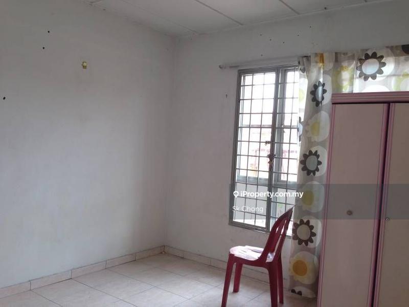 Rumah Teres 2-Tingkat untuk Dijual di TAMAN PUCHONG UTAMA, Puchong oleh Sk Chong - iProperty.com.my
