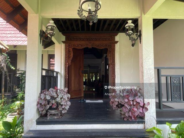 Bungalow House for Sale in BUKIT BANANG GOLF & COUNTRY VILLA, BATU PAHAT, Batu Pahat by Anand - iProperty.com.my