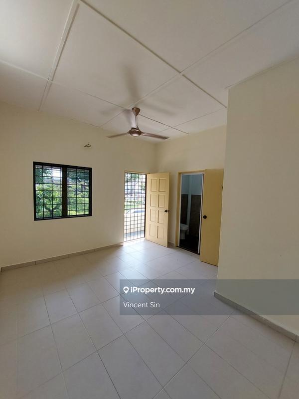 Rumah Berangkai 2 Tingkat untuk Dijual di Taman Puchong Intan, Puchong oleh Vincent Sin - iProperty.com.my