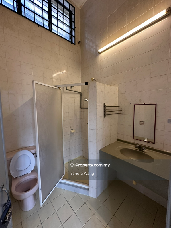 Rumah Berangkai 2.5 Tingkat untuk Dijual di Bandar Utama 7, Bandar Utama oleh Sandra Wang - iProperty.com.my