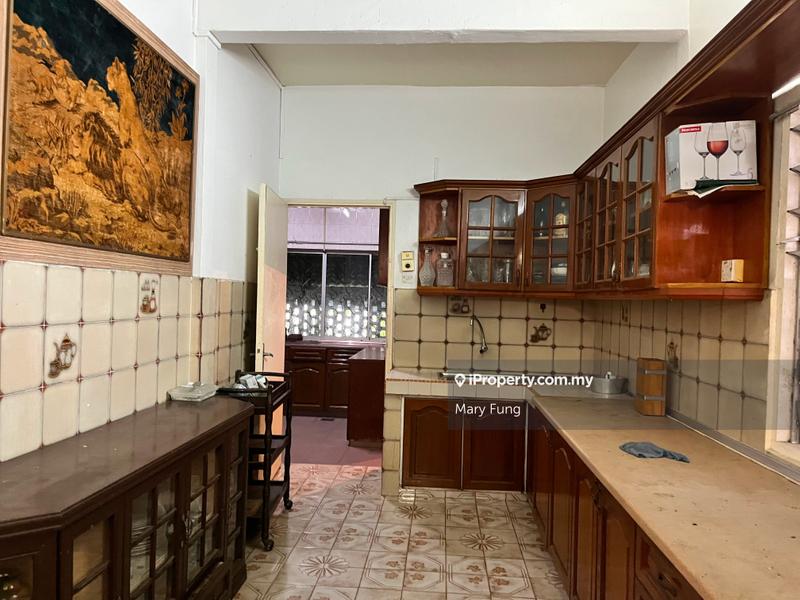 Bungalow House for Sale in Seksyen 5, Petaling Jaya by Mary Fung - iProperty.com.my