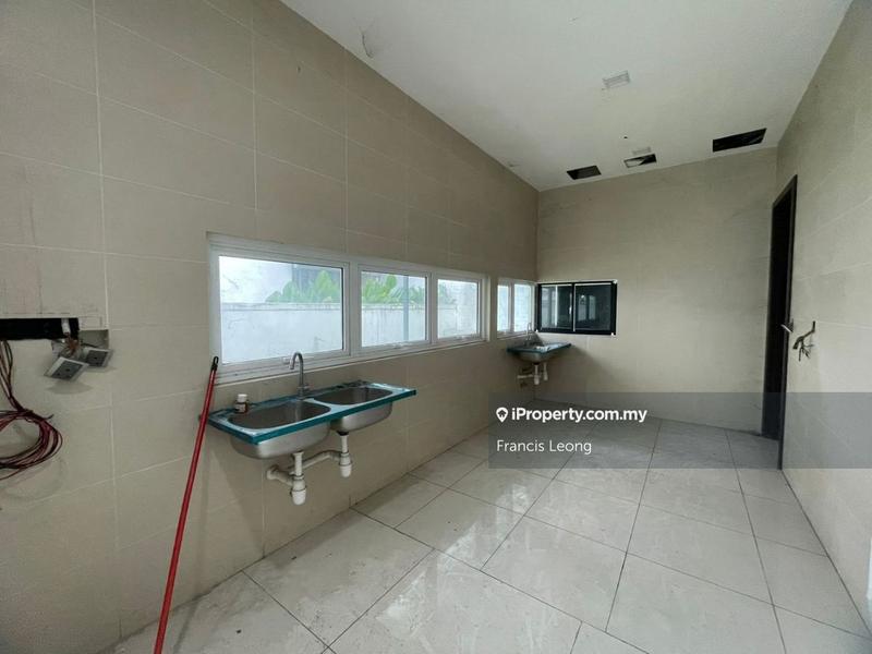 Rumah Berkembar untuk Dijual di Kinrara Residence, Puchong oleh Francis Leong - iProperty.com.my