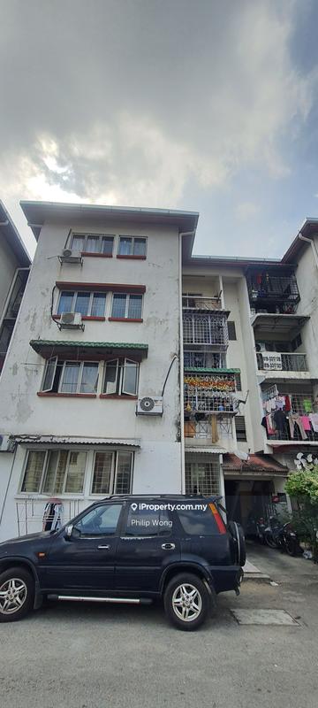 Pangsapuri untuk Dijual di Taman Serdang Raya Seksyen 3 Apartment oleh Philip Wong - iProperty.com.my