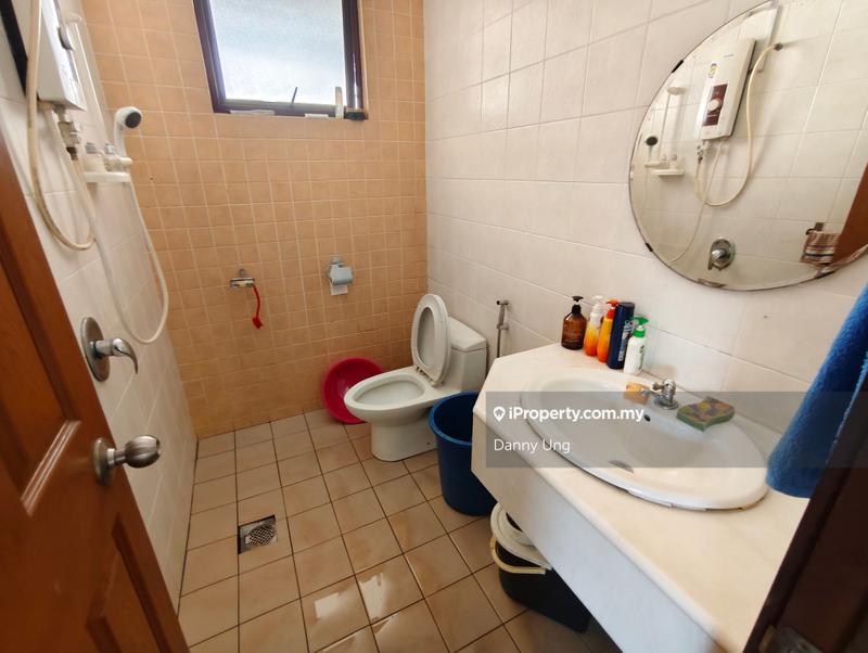 Rumah Berangkai 3 Tingkat untuk Dijual di yzn2g, Batu oleh Danny Ung - iProperty.com.my