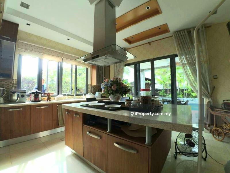 Bungalow House untuk Dijual di Perdana Lakeview East Cyberjaya, Cyberjaya oleh Azik Khalid - iProperty.com.my