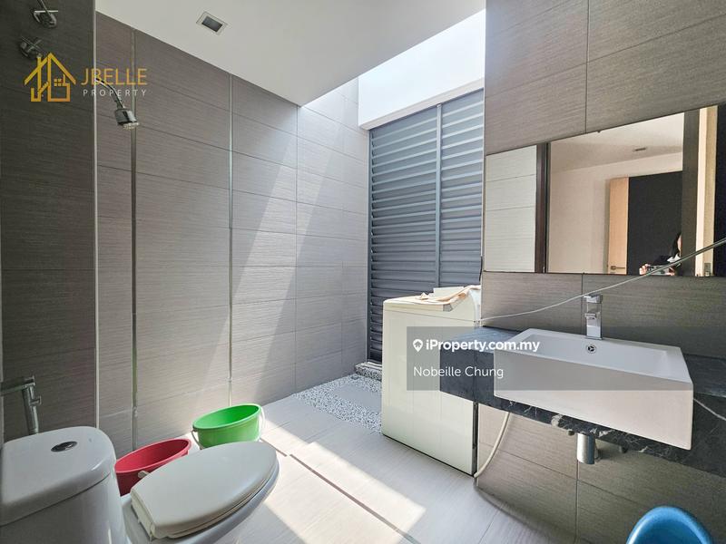 Rumah Berkembar untuk Dijual di Taman Bunga Negara, Shah Alam oleh Nobeille Chung - iProperty.com.my