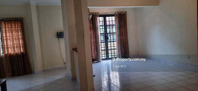 Rumah Berkembar untuk Dijual di Bandar Kinrara Seksyen 6, Bandar Kinrara oleh Chai M Y - iProperty.com.my