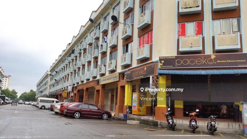 For Rent - Ground Floor Shop 22 x 65 Taman Subang Mas Subang Jaya