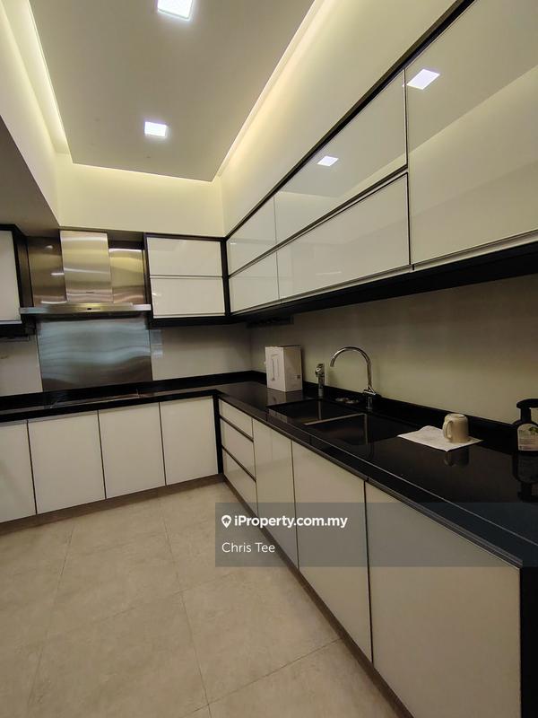 Kondominium untuk Dijual di Northpoint Residences oleh Chris Tee - iProperty.com.my