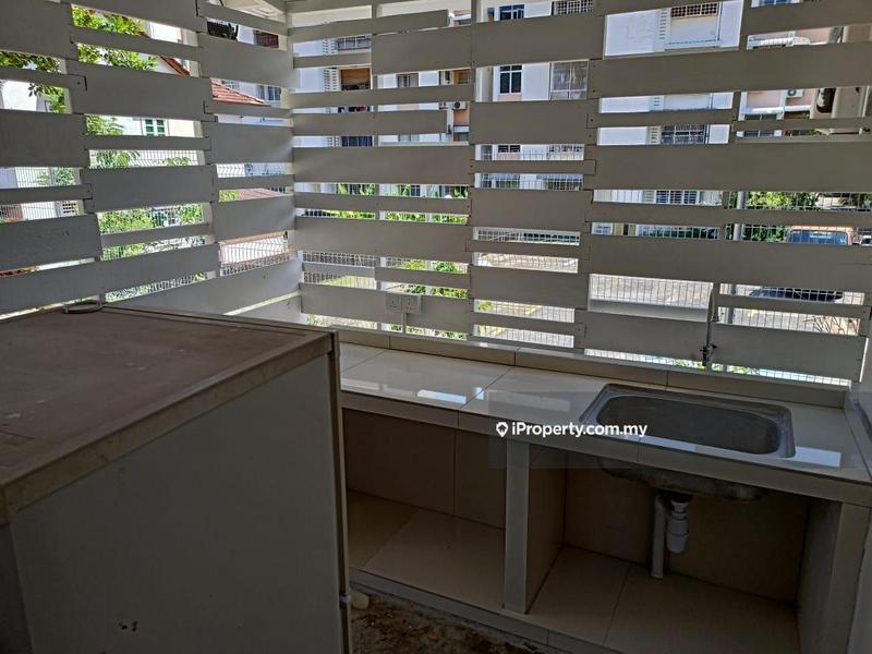 Bungalow House for Sale in Tanjung Bungah, Penang by Ederic J. Low - iProperty.com.my