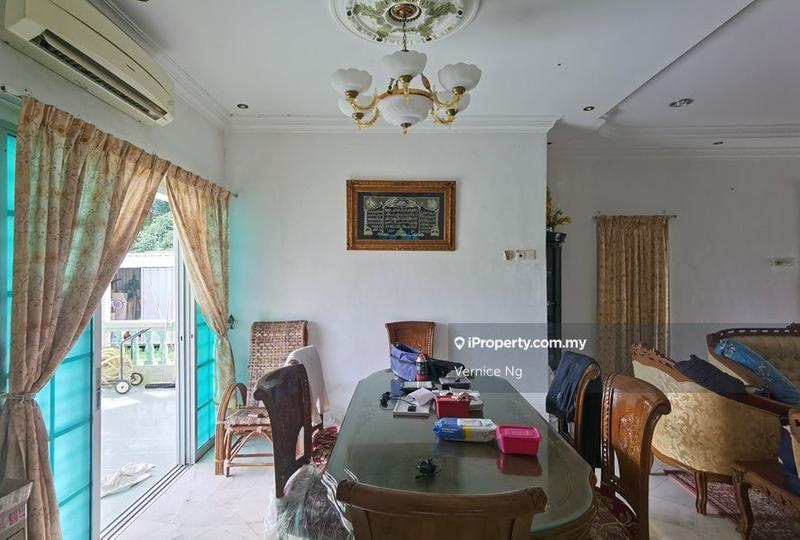 Banglo untuk Dijual di Pantai Sepang Putra, Sepang oleh Vernice Ng - iProperty.com.my