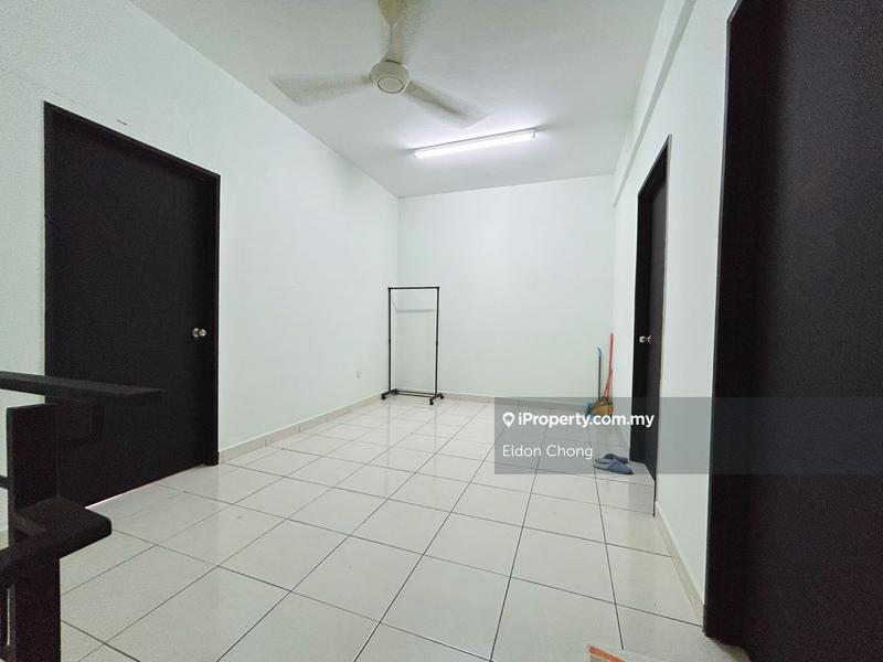 Rumah Berangkai 3 Tingkat untuk Dijual di Bangi Avenue, Bangi oleh Eldon Chong - iProperty.com.my