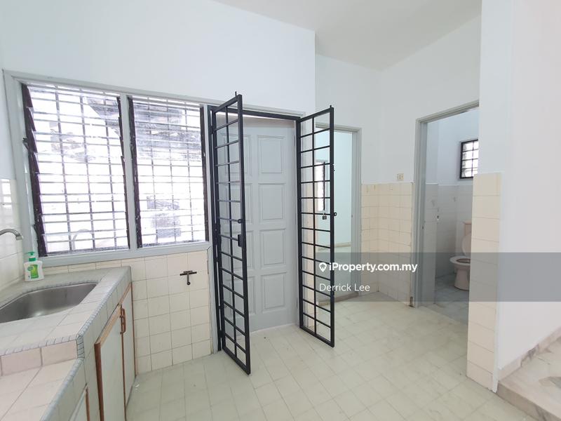 Rumah Berangkai 2 Tingkat untuk Dijual di Usj 2, Subang Jaya oleh Derrick Lee - iProperty.com.my