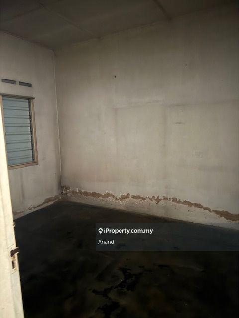 Rumah Berangkai 1 Tingkat untuk Dijual di Taman Pkns Batu 16, Rawang oleh Anand - iProperty.com.my