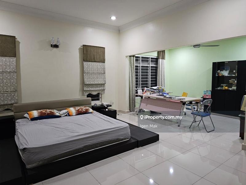 Bungalow House for Sale in Bukit Gita Bayu, Seri Kembangan by Igen Mak - iProperty.com.my