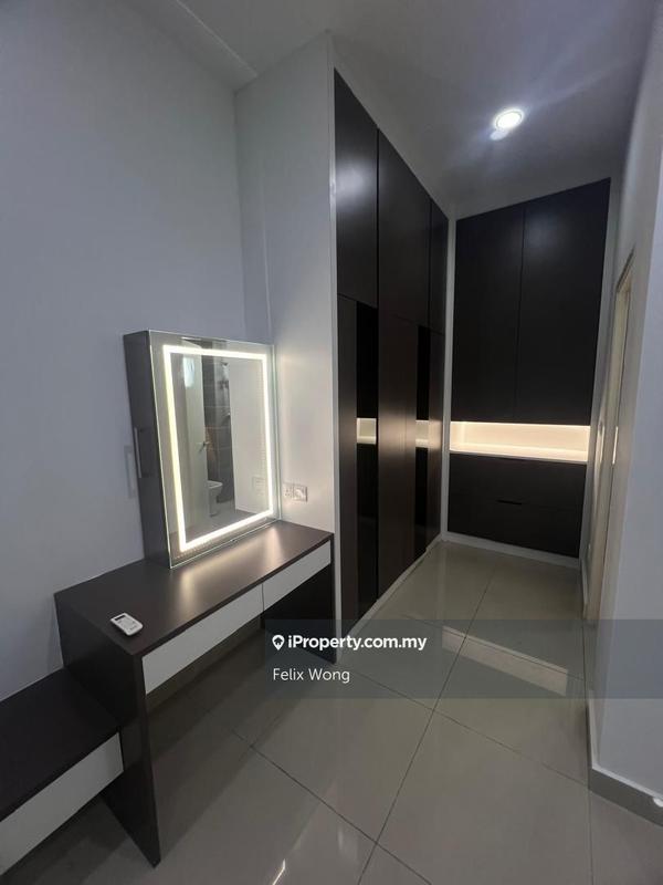 Condominium for Sale in Skyvilla @ D'Island by Felix Wong - iProperty.com.my