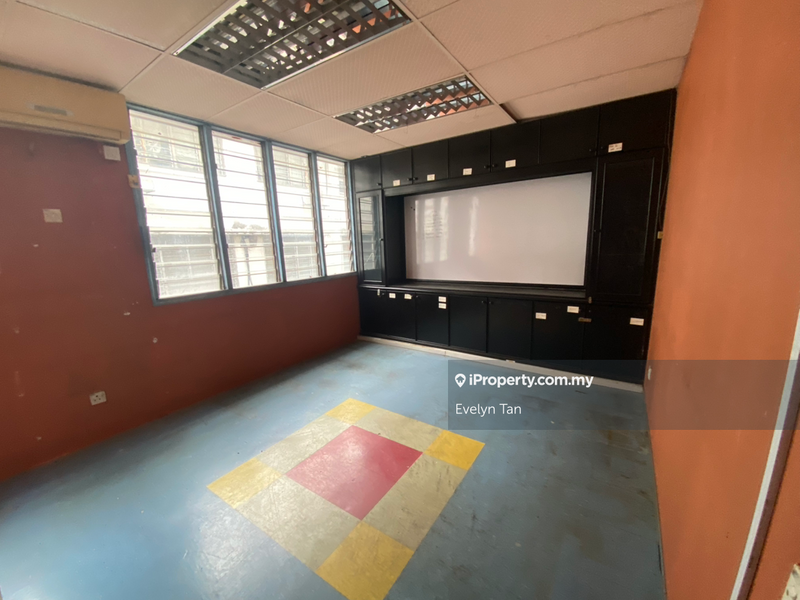Kedai untuk Disewa di Usj 10, Subang Jaya oleh Evelyn Tan - iProperty.com.my