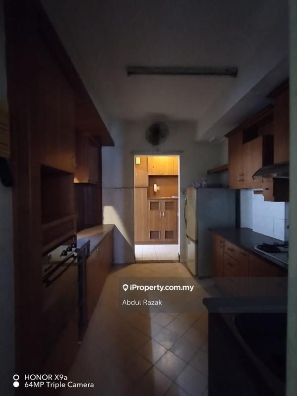 Kondominium untuk Dijual di Vista Komanwel A oleh Abdul Razak - iProperty.com.my