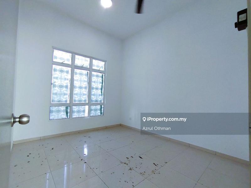Bungalow House for Sale in Bukit Senawang Perdana, Senawang by Azrul Othman - iProperty.com.my