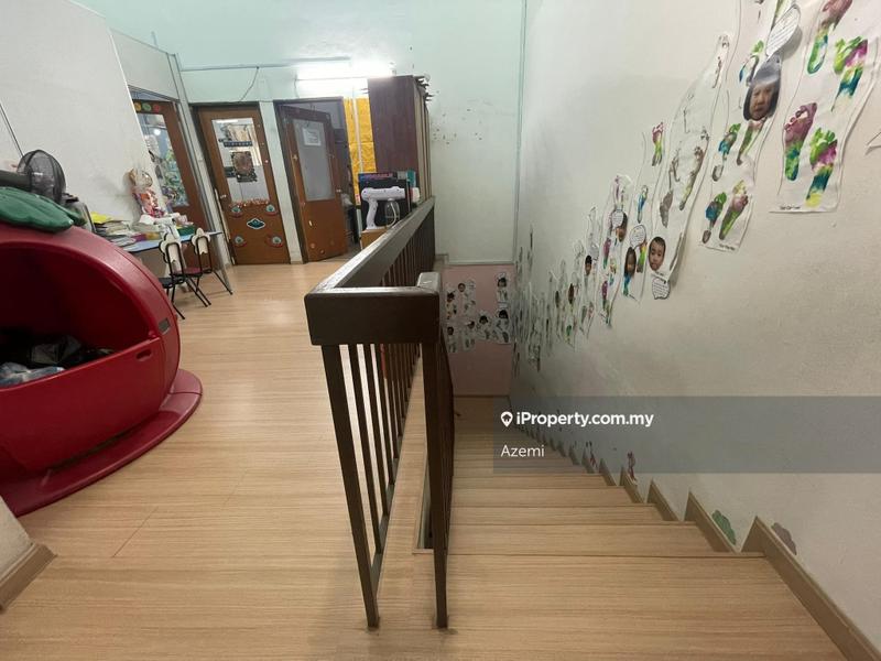 Rumah Berangkai 2 Tingkat untuk Dijual di Seksyen 4, Petaling Jaya oleh Azemi - iProperty.com.my