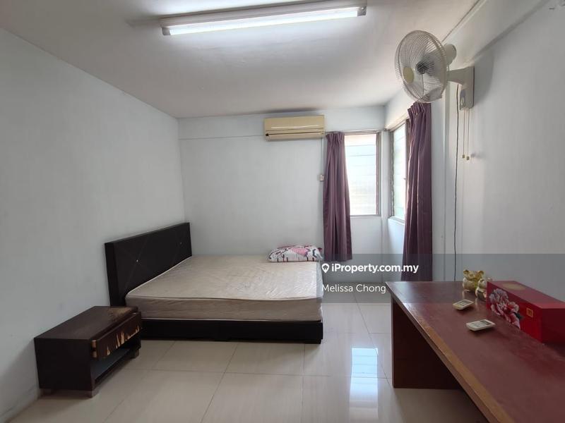 Flat for Sale in Desa Petaling Flat by Melissa Chong - iProperty.com.my